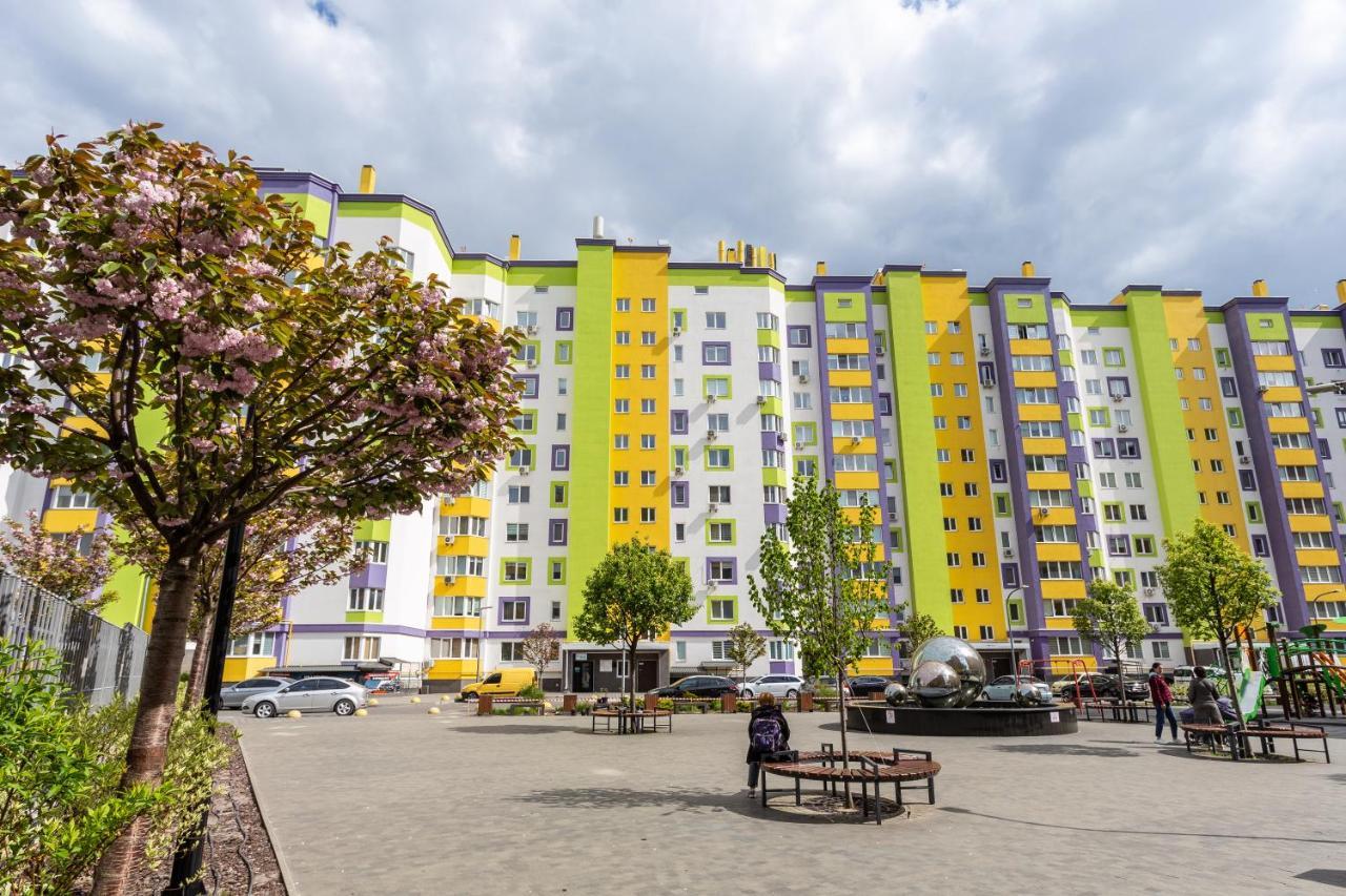 0272 Нова Затишна Квартира Жк Щасливий Kiev Esterno foto